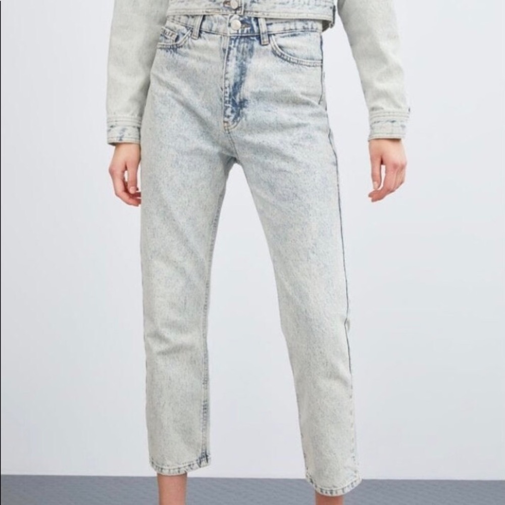 NEW Zara Acid Wash High Waist Jeans